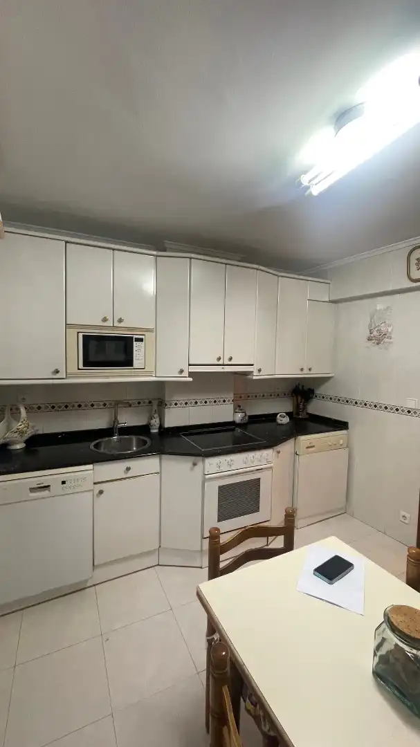 Piso en venta en Azeta - Abatxolo