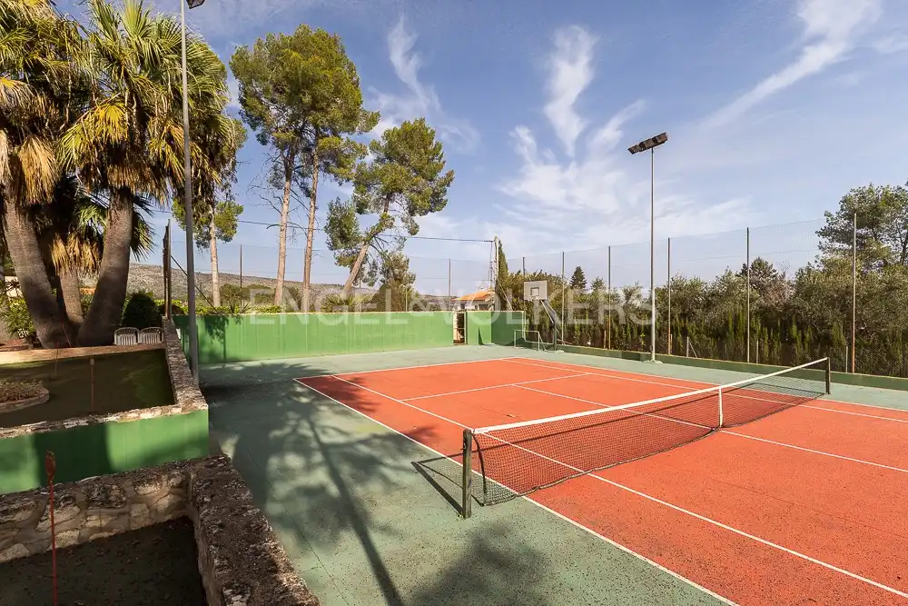 Vista exterior de Casa o xalet en venda en Ontinyent amb Calefacció, Jardí privat i Terrassa