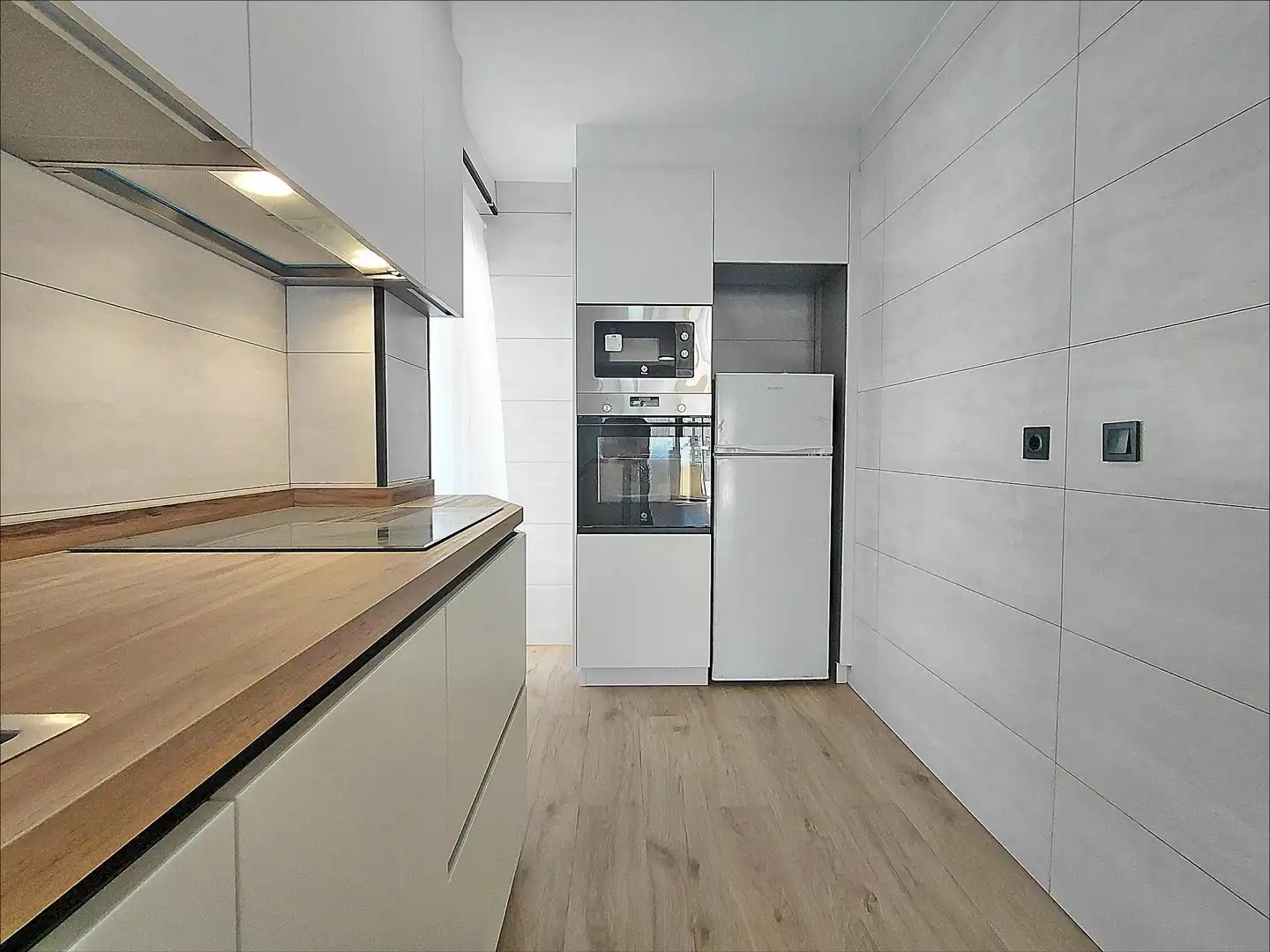Cocina de Piso en venta en Pontevedra Capital  con Calefacción y Trastero