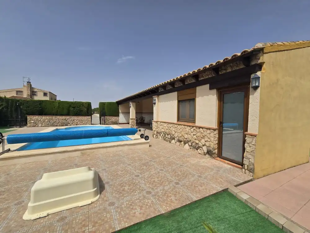 Piscina de Casa o xalet en venda en Villena
