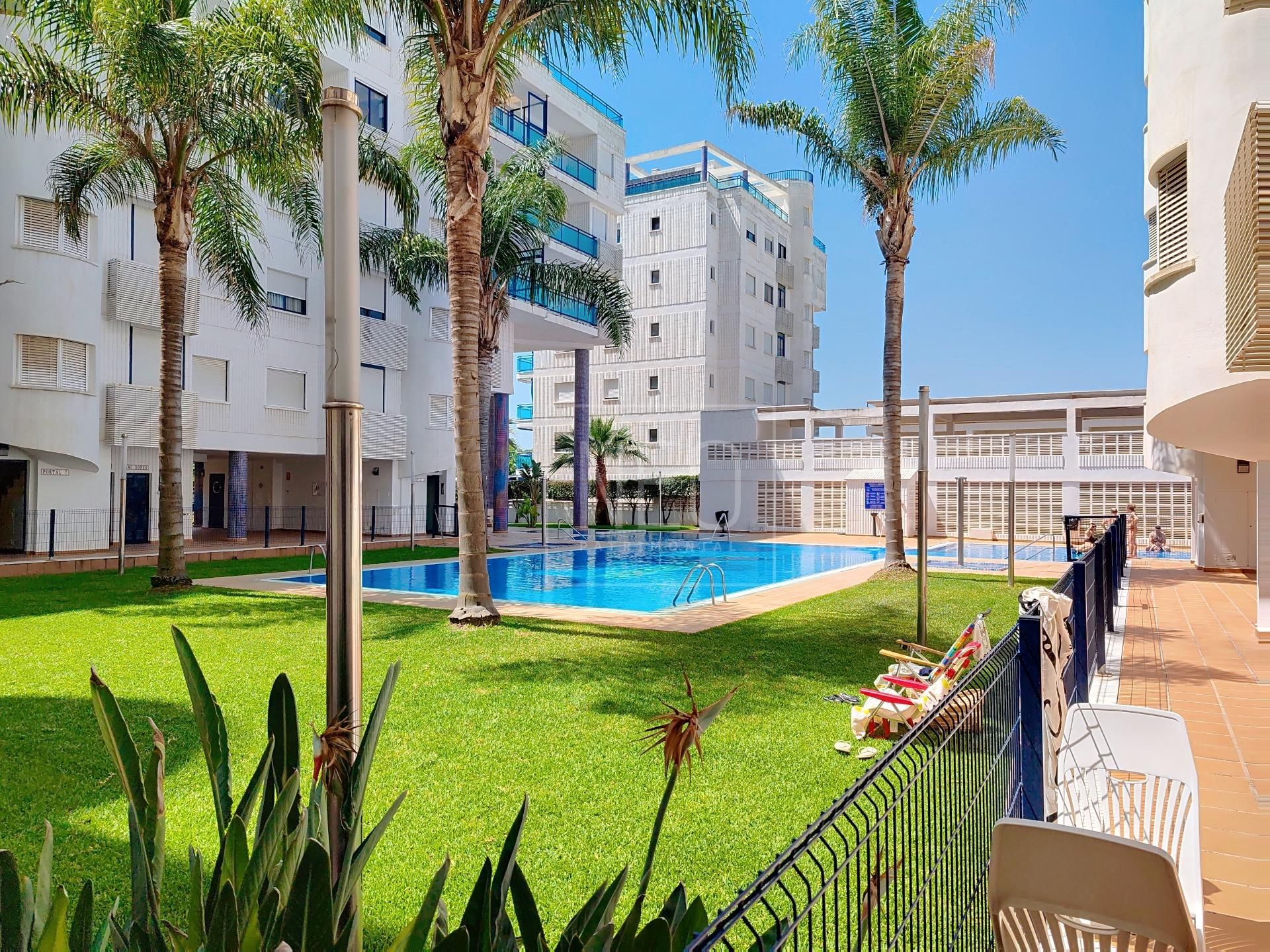 Swimming pool of Flat for sale in Daimús  with Air Conditioner, Heating and Private garden