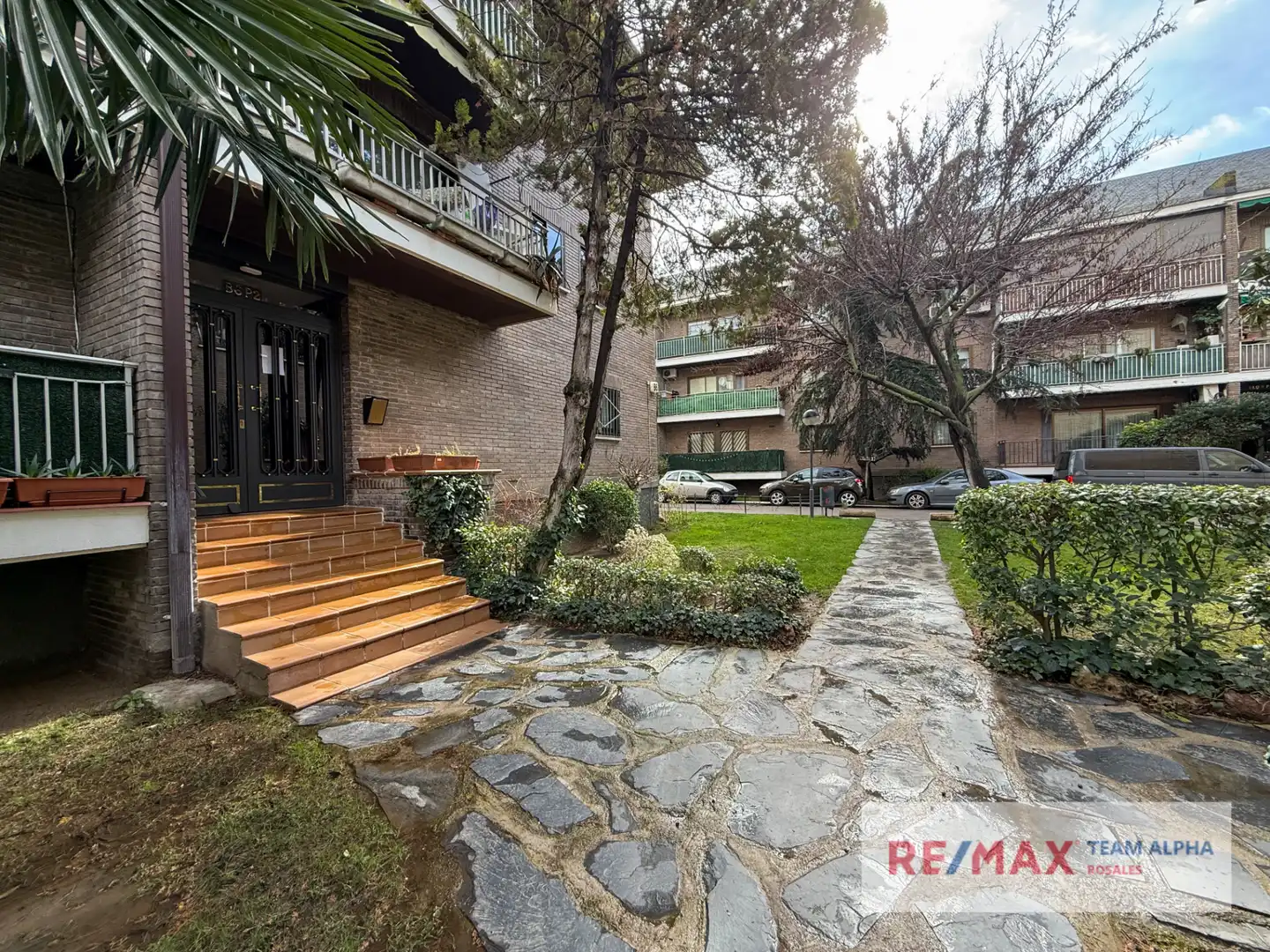 Vista exterior de Piso en venta en Paracuellos de Jarama con Aire acondicionado, Calefacción y Jardín privado