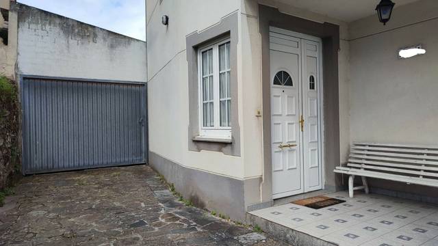 Casa-chalet en Alquiler en María Pita en Maianca