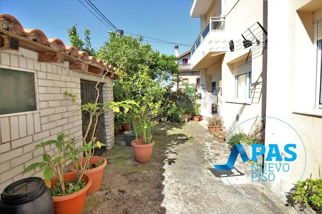 Vista exterior de Piso en venta en Santander con Calefacción