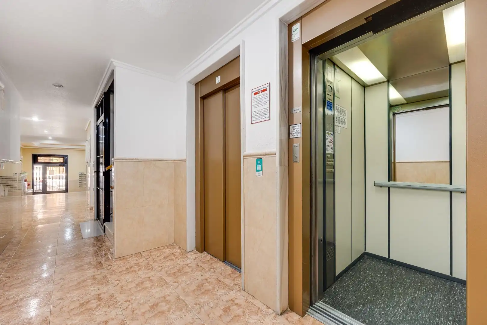 Apartamento con ascensor en venta en Calle RAMON GALLUD, imagen 26