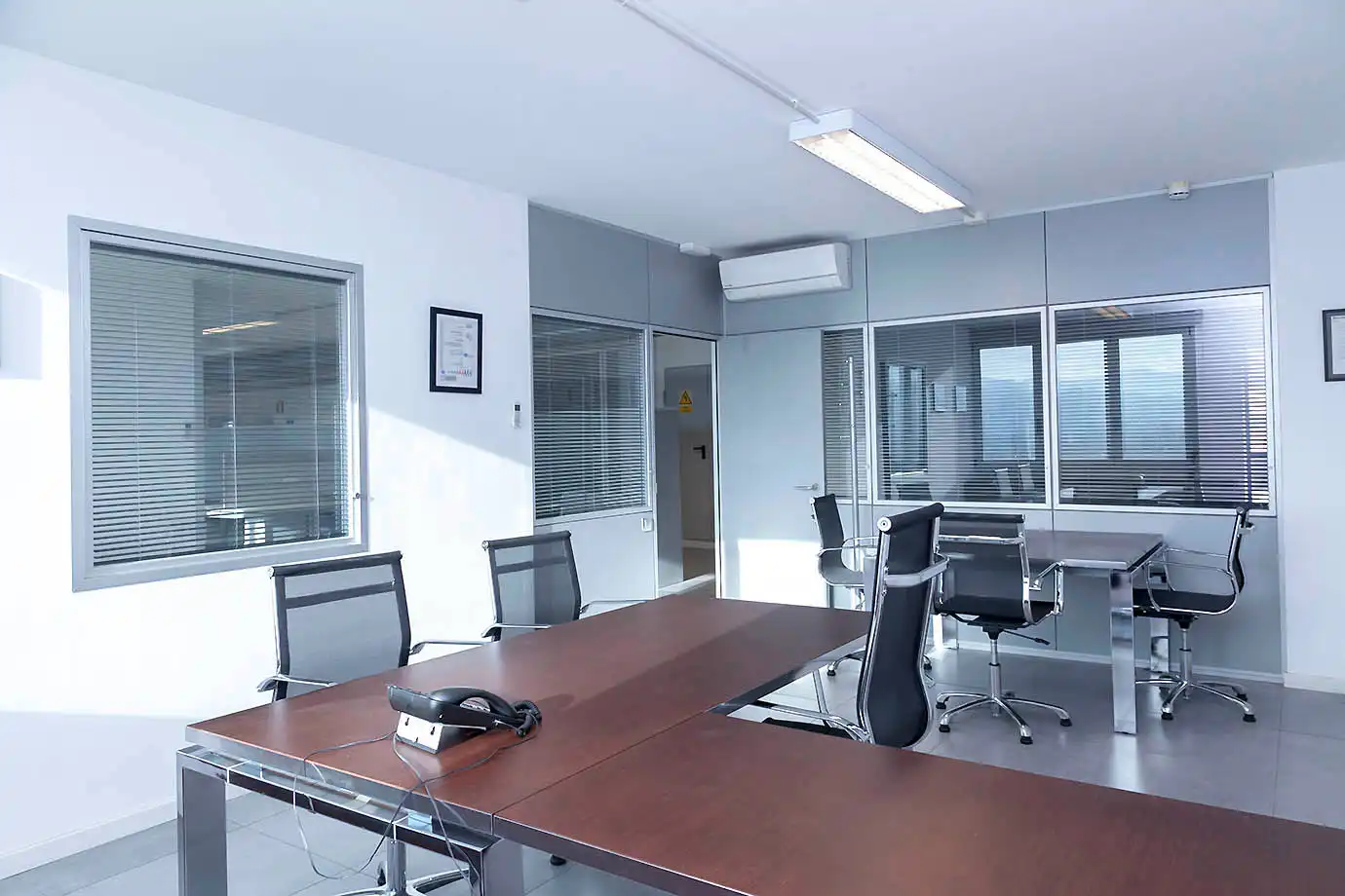 Nave industrial en venta en Molins de Rei con Alarma