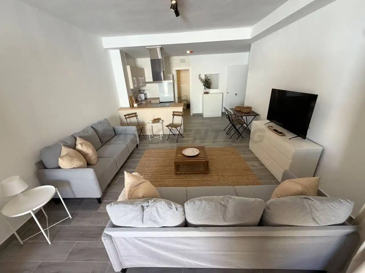 Wohnzimmer von Loft zur Miete in La Línea de la Concepción mit Klimaanlage, Möbliert und Alarm