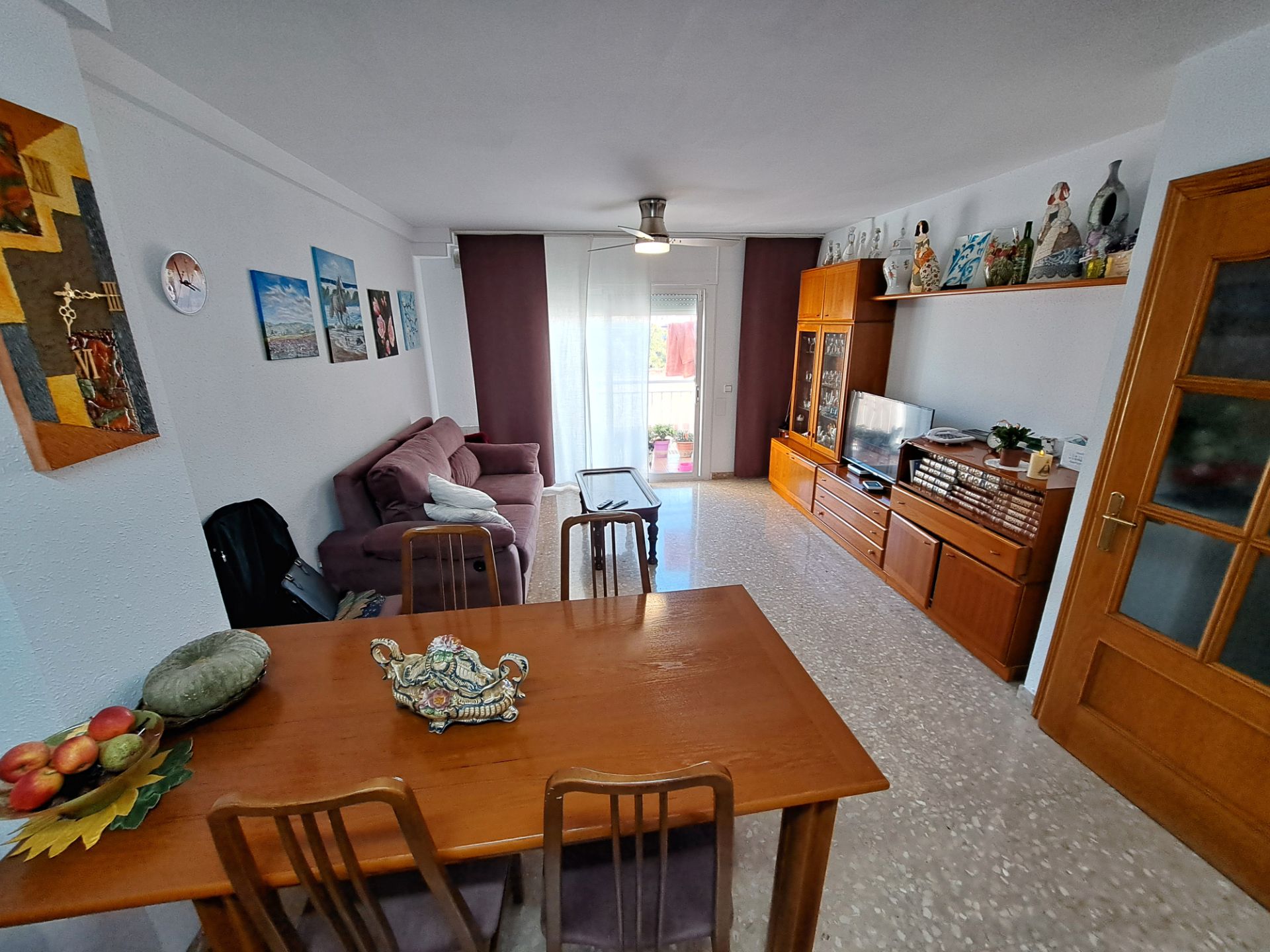 Sala d'estar de Pis en venda en Mataró amb Calefacció, Forn i Balcó