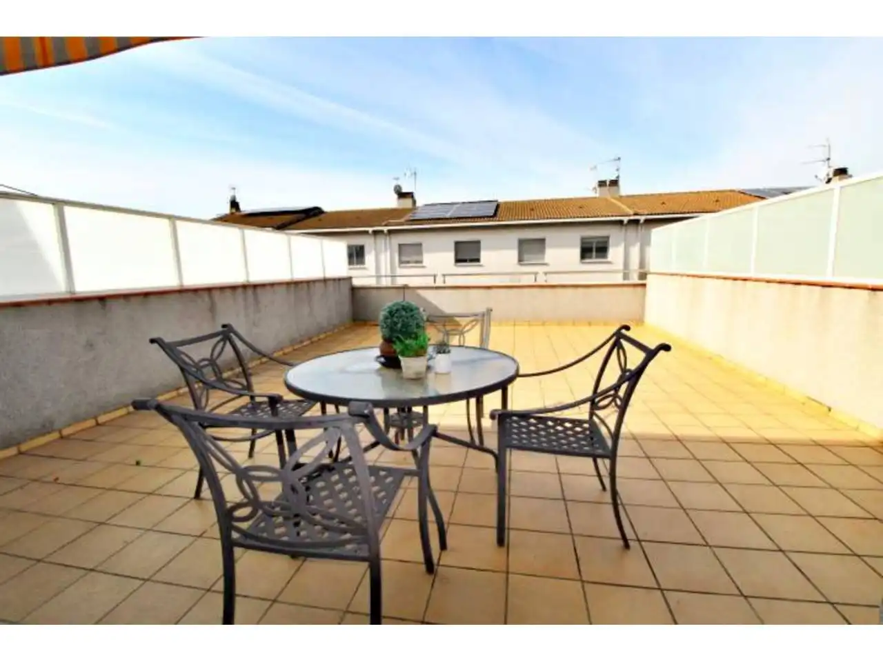 House with garden for sale in Calle Puigmal, imagen 5