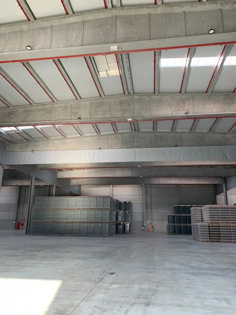 Nave industrial de alquiler en Santa Oliva