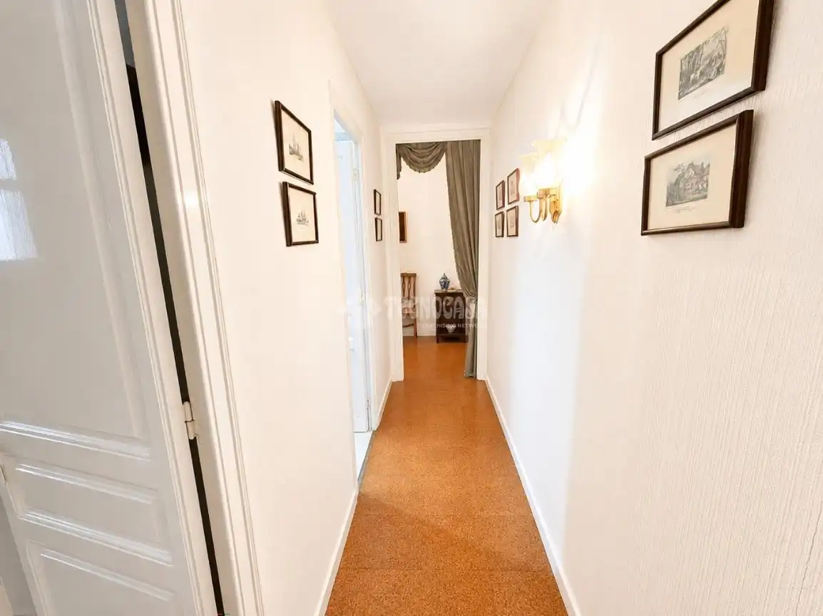 Piso en venta en Barcelona con Calefacción y Terraza