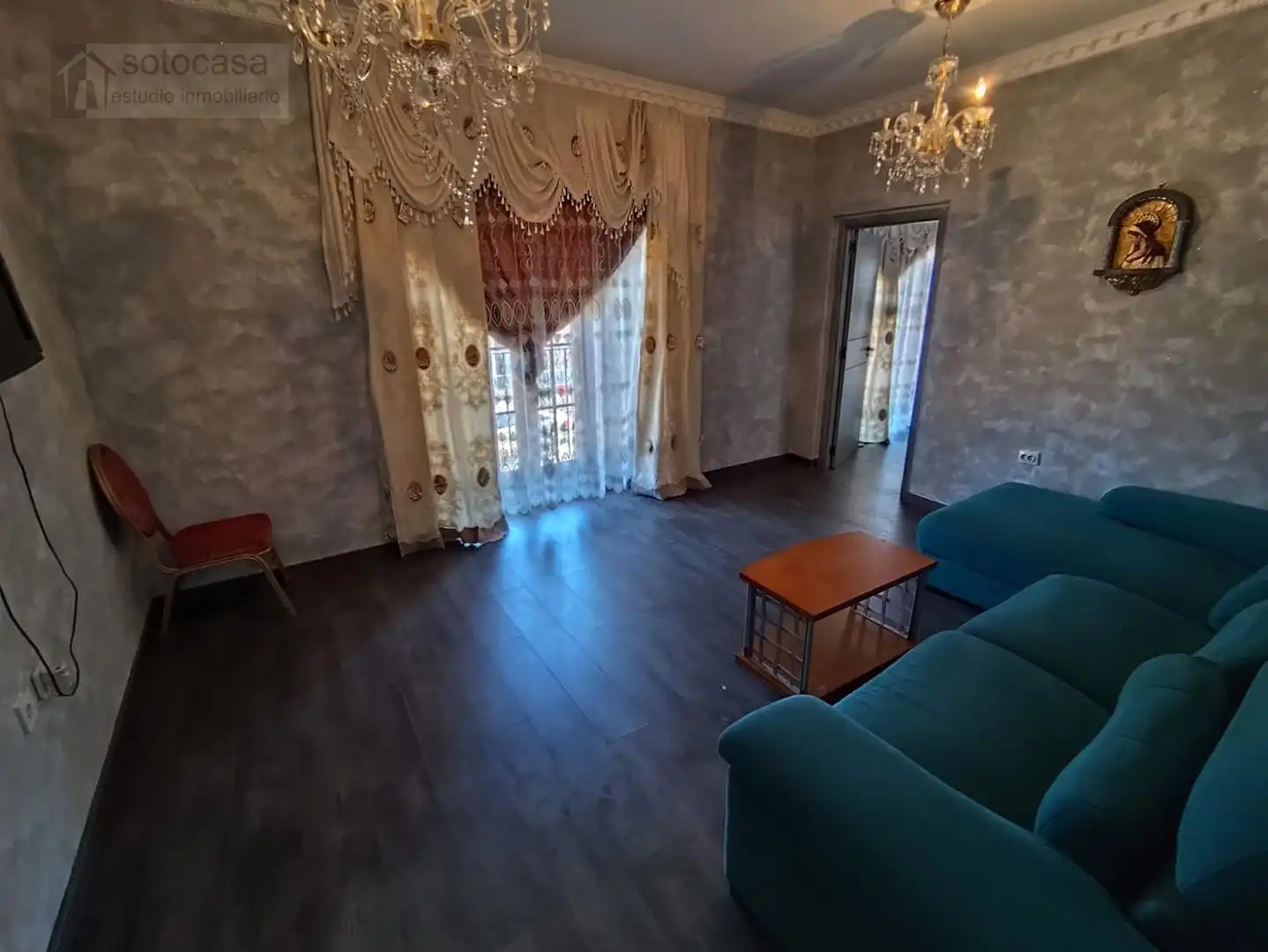 Sala d'estar de Casa o xalet en venda en Rueda, Valladolid