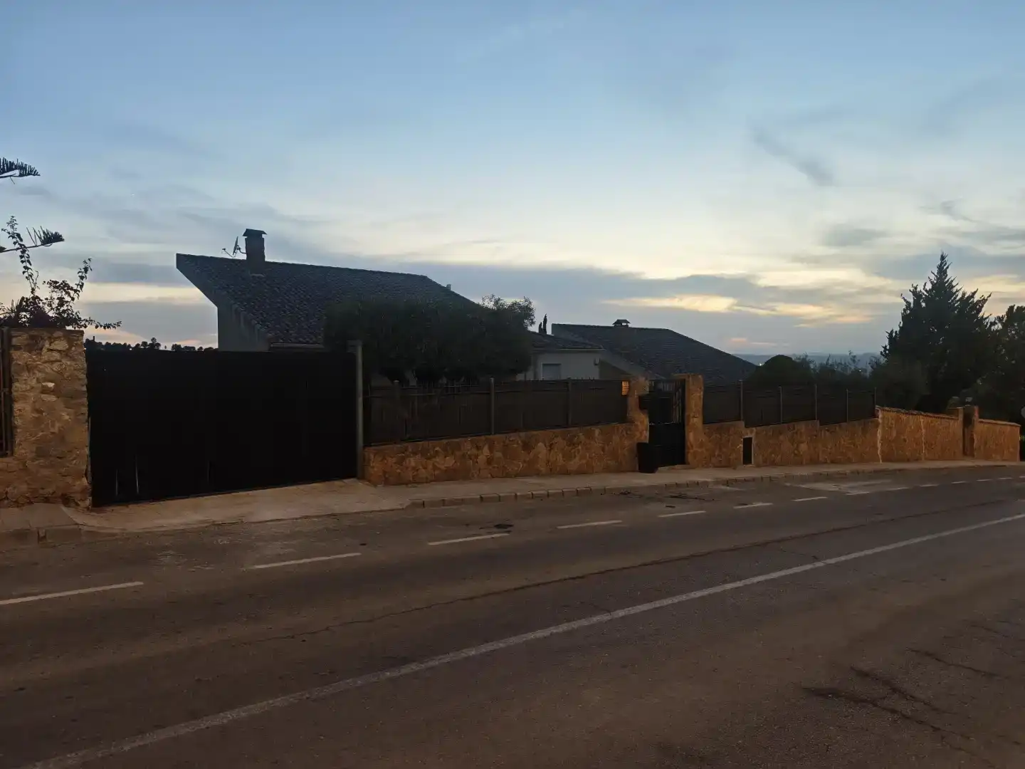 Vista exterior de Casa o xalet en venda en  Murcia Capital amb Aire condicionat, Piscina i Balcó