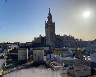 Exterior view of Flat for sale in  Sevilla Capital