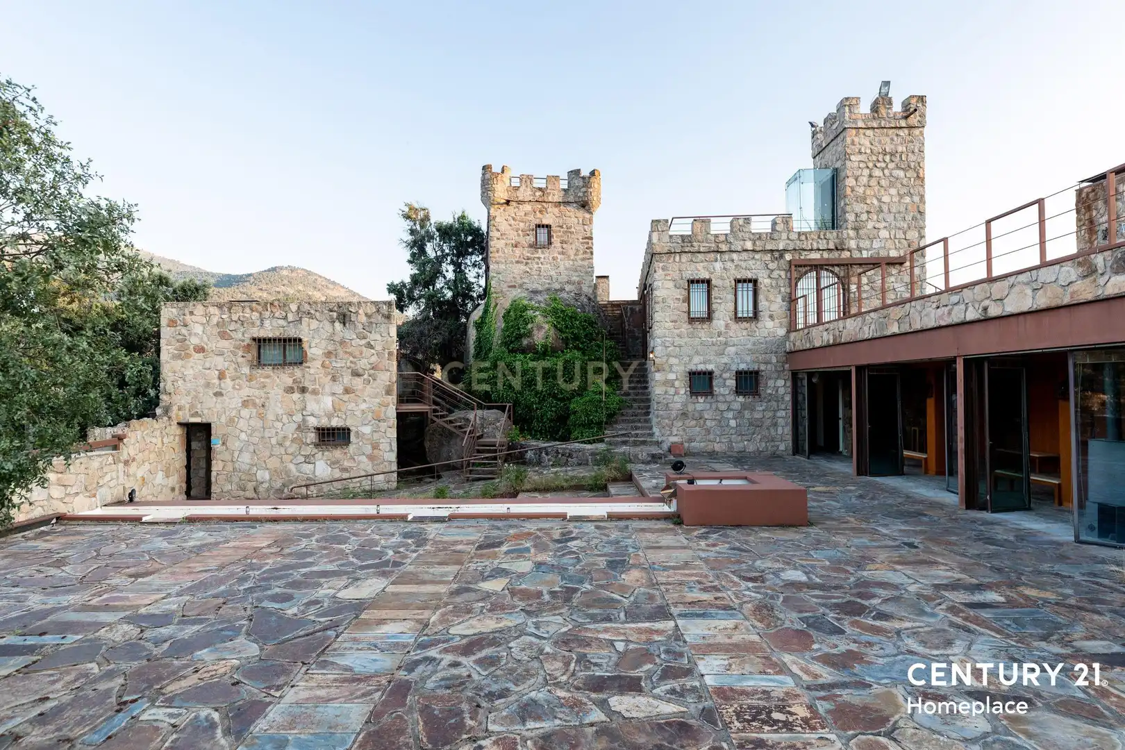 Vista exterior de Casa o chalet en venta en El Barraco  con Aire acondicionado, Jardín privado y Trastero