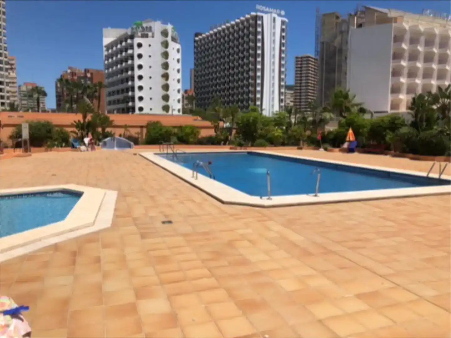 Schwimmbecken von Wohnungen zur Miete in Benidorm mit Klimaanlage, Schwimmbad und Balkon
