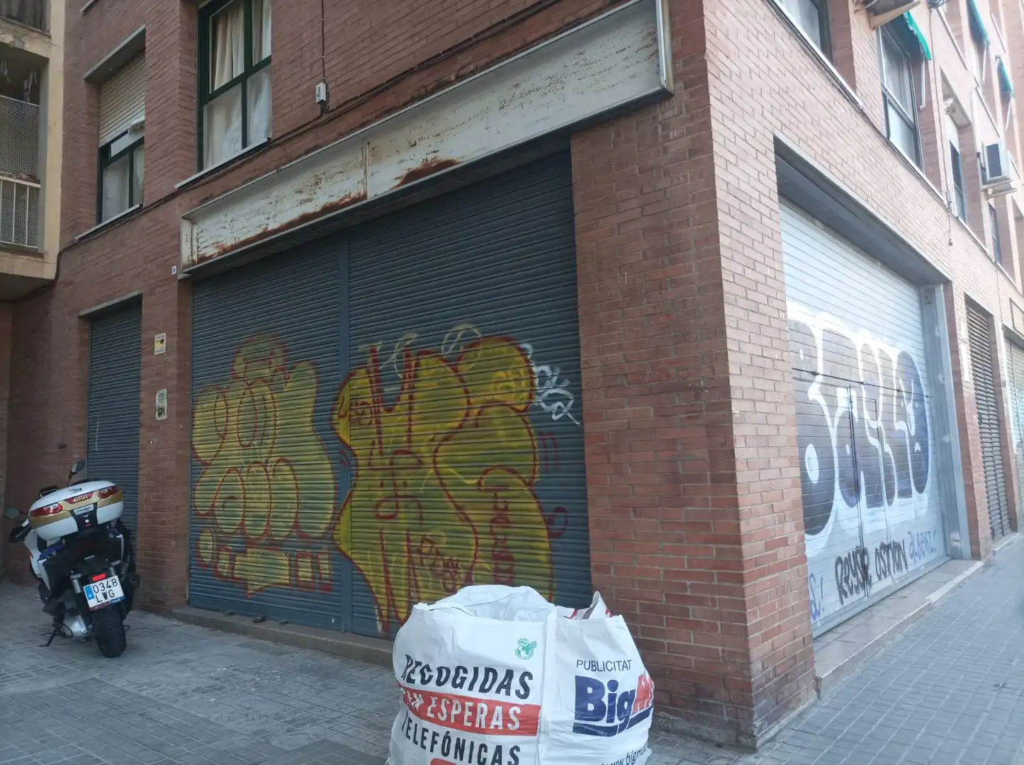 Local comercial en venda a Carrer de la Selva, imagen 2