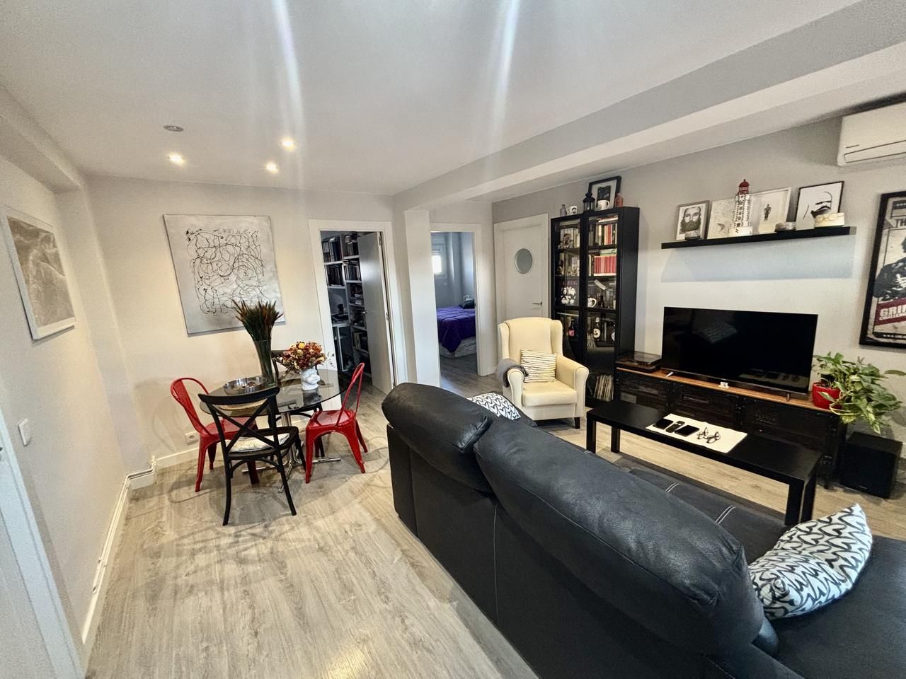 Flat for sale in  Zaragoza Capital  with Air Conditioner and Heating