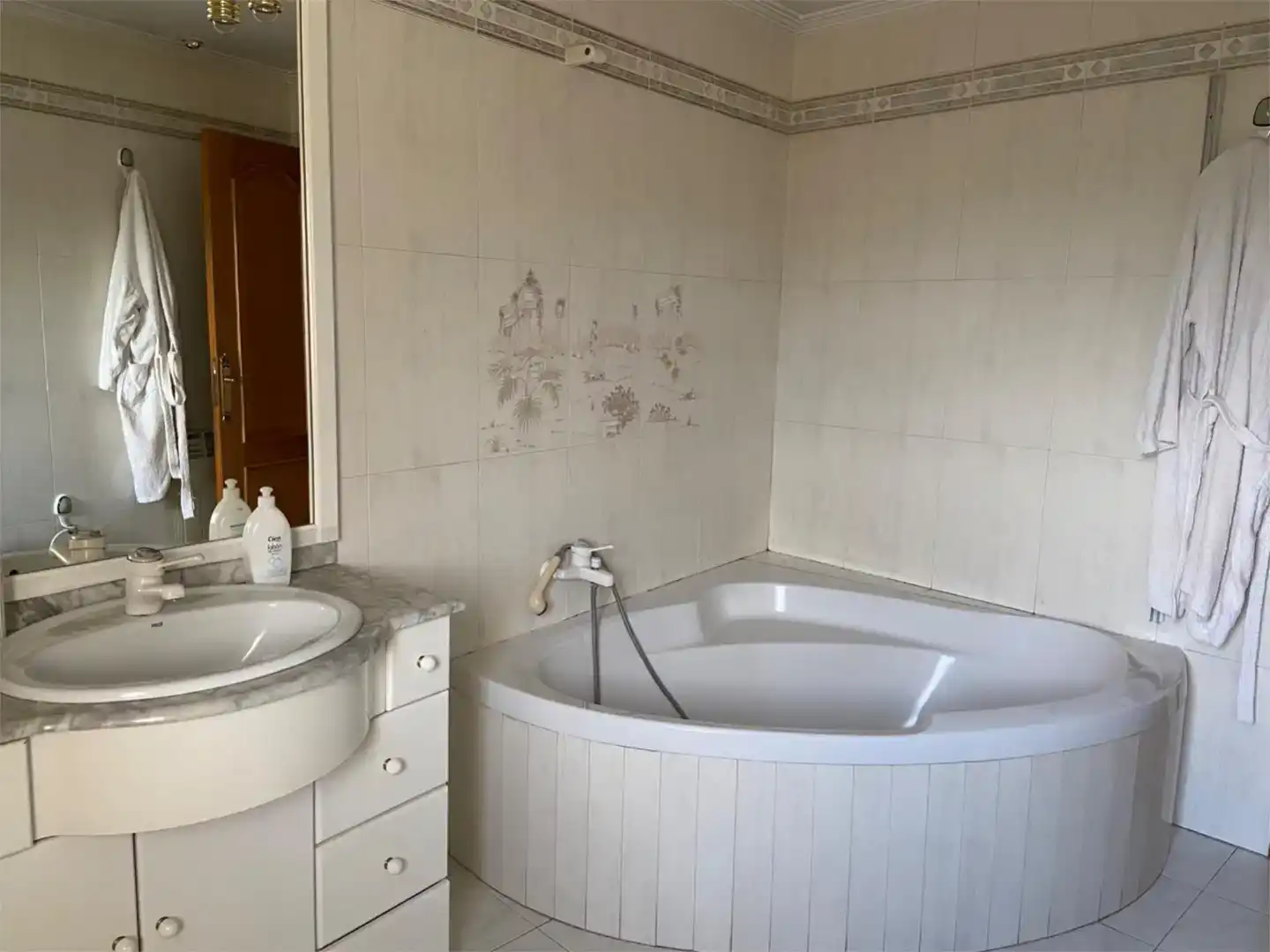 Baño de Casa o chalet en venta en Camponaraya con Balcón