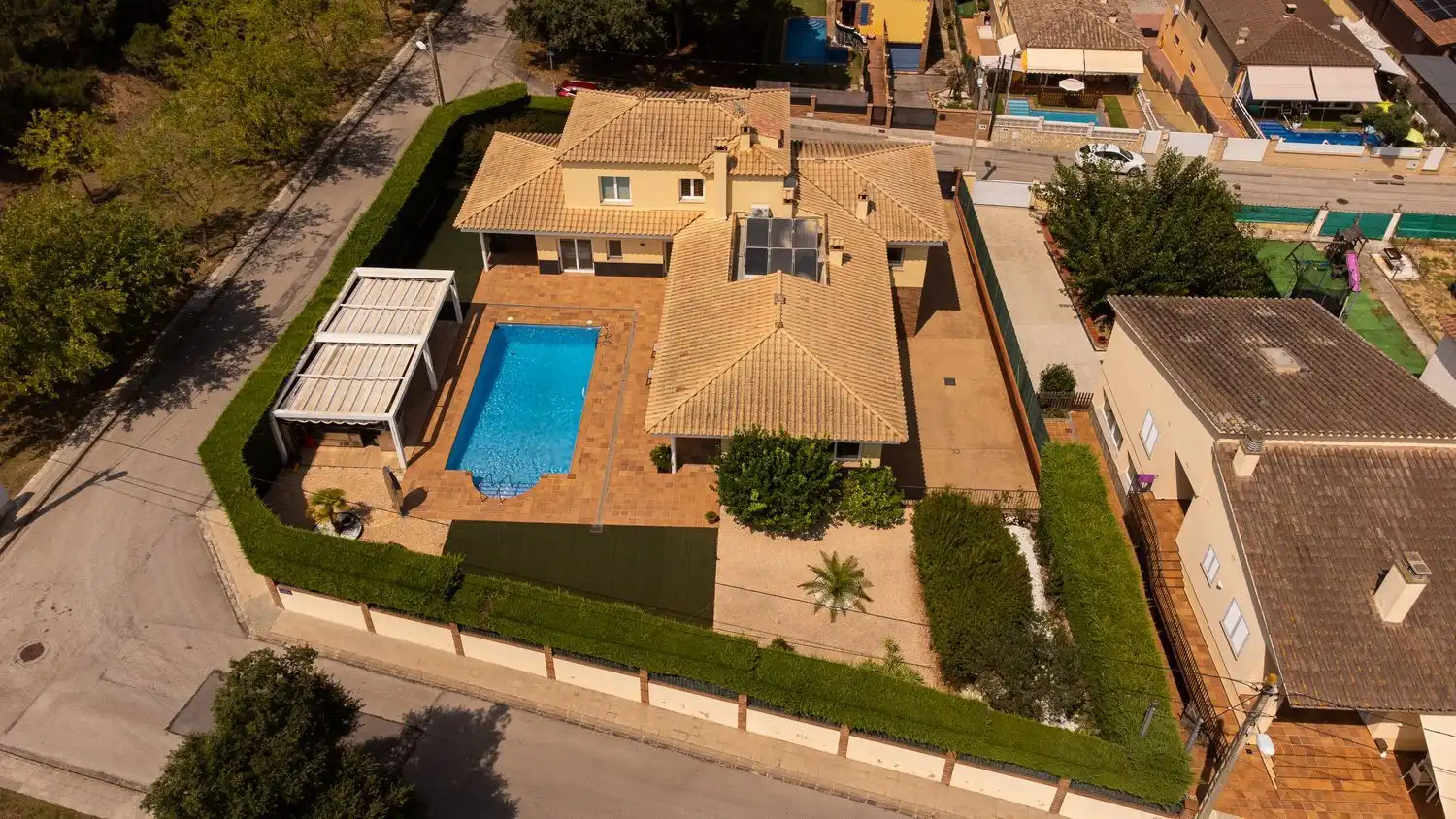 Detached house with pool for sale in Calle de Juli Cèsar, imagen 2