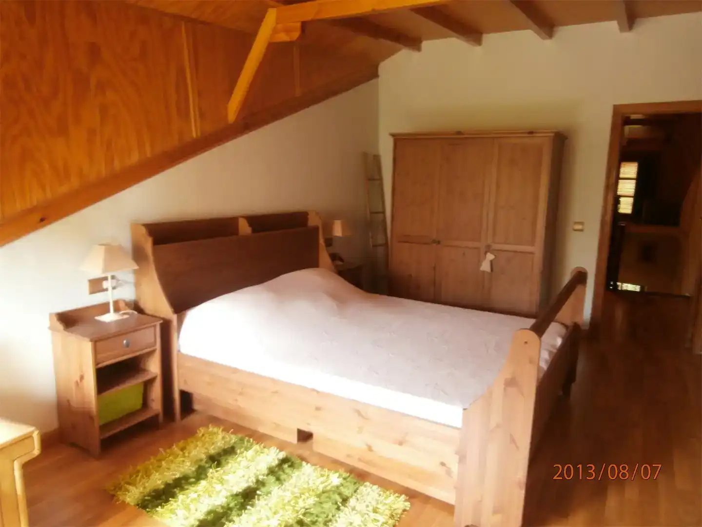Dormitori de Casa o xalet en venda en Ponferrada amb Parquet, TV i Balcó