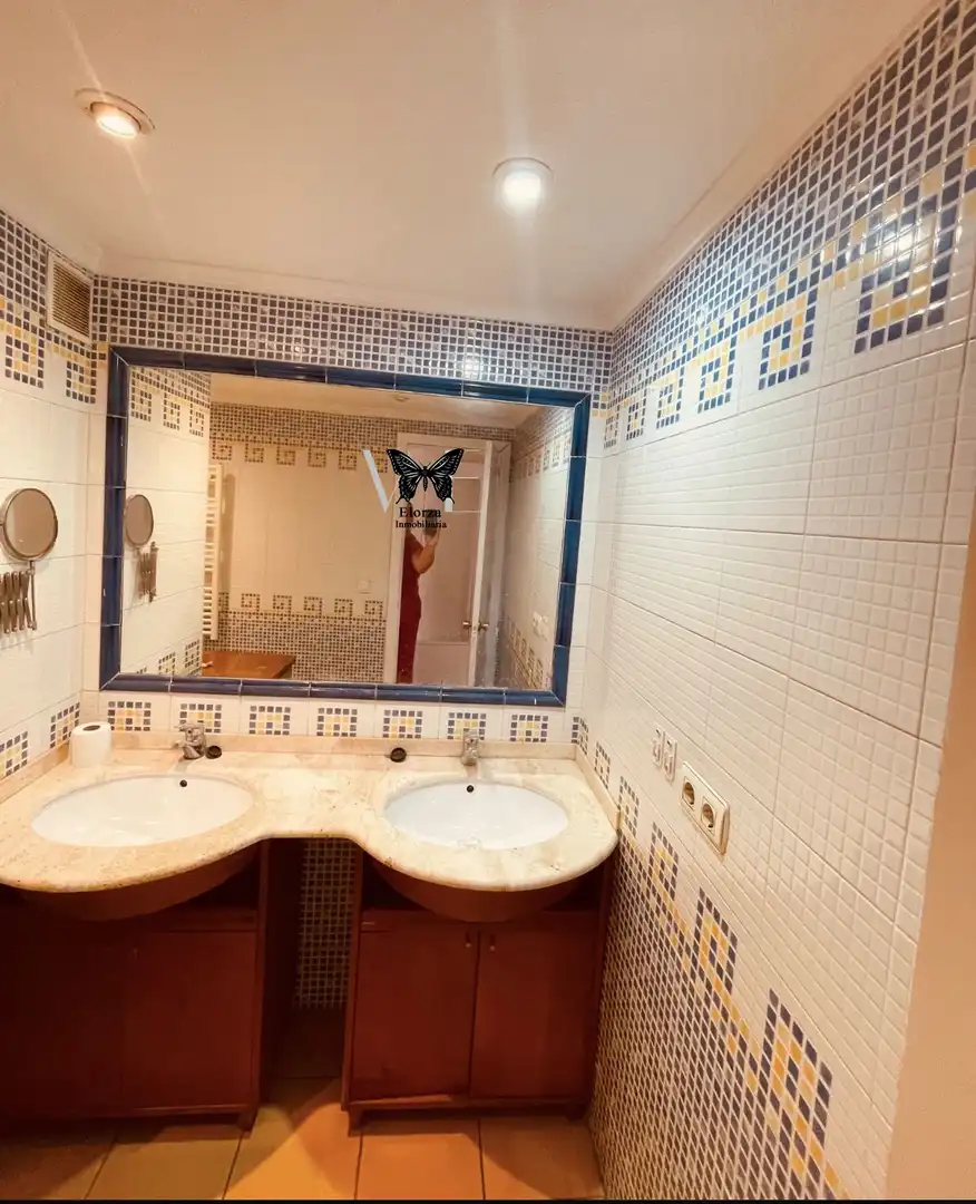 Baño de Piso en venta en Mieres (Asturias) con Terraza y Trastero