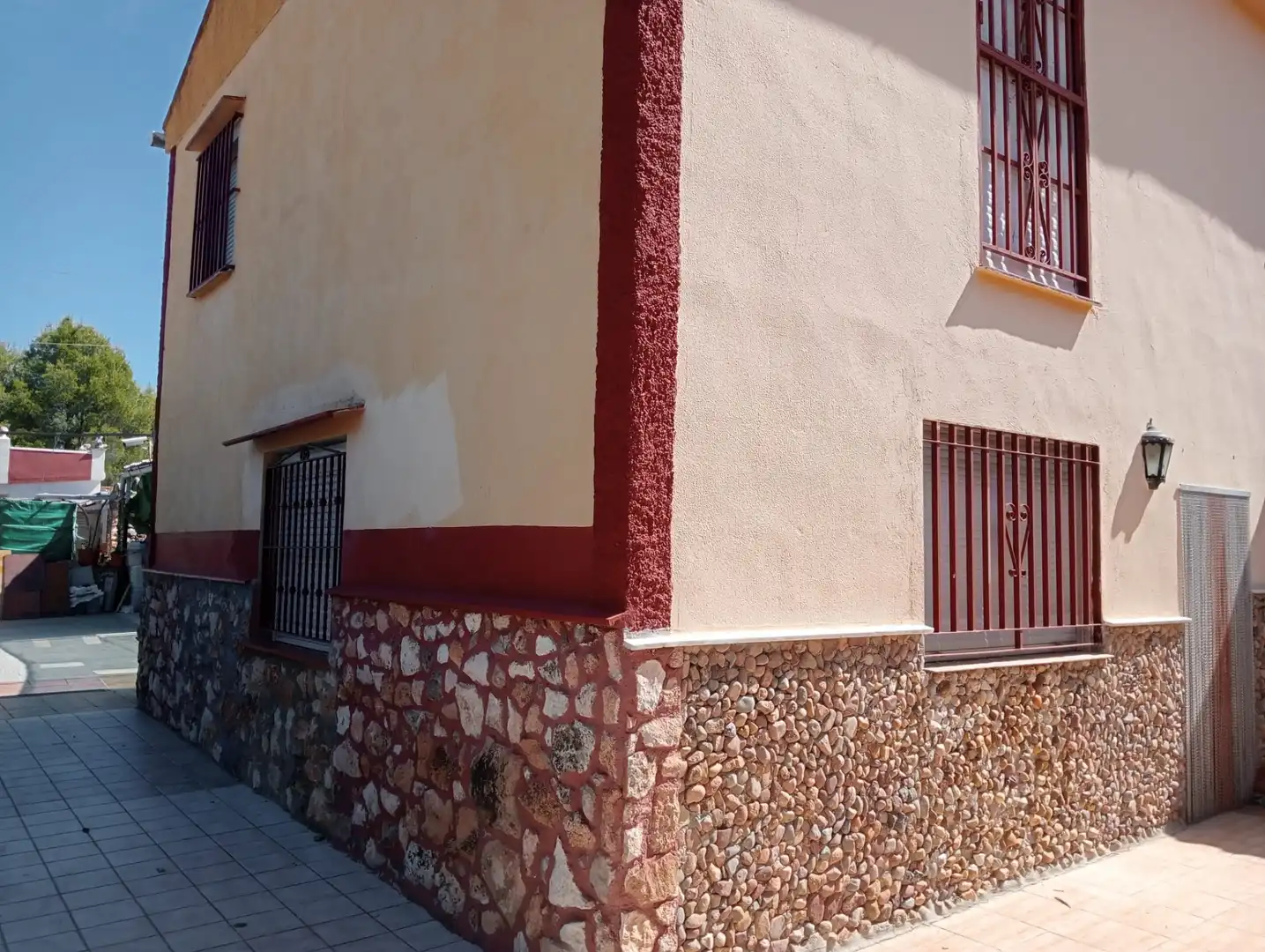 Vista exterior de Casa o chalet en venta en Albalat dels Tarongers con Jardín privado, Piscina y Amueblado