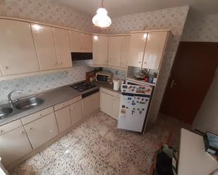 Kitchen of House or chalet for sale in Zamora Capital   with Heating and Storage room