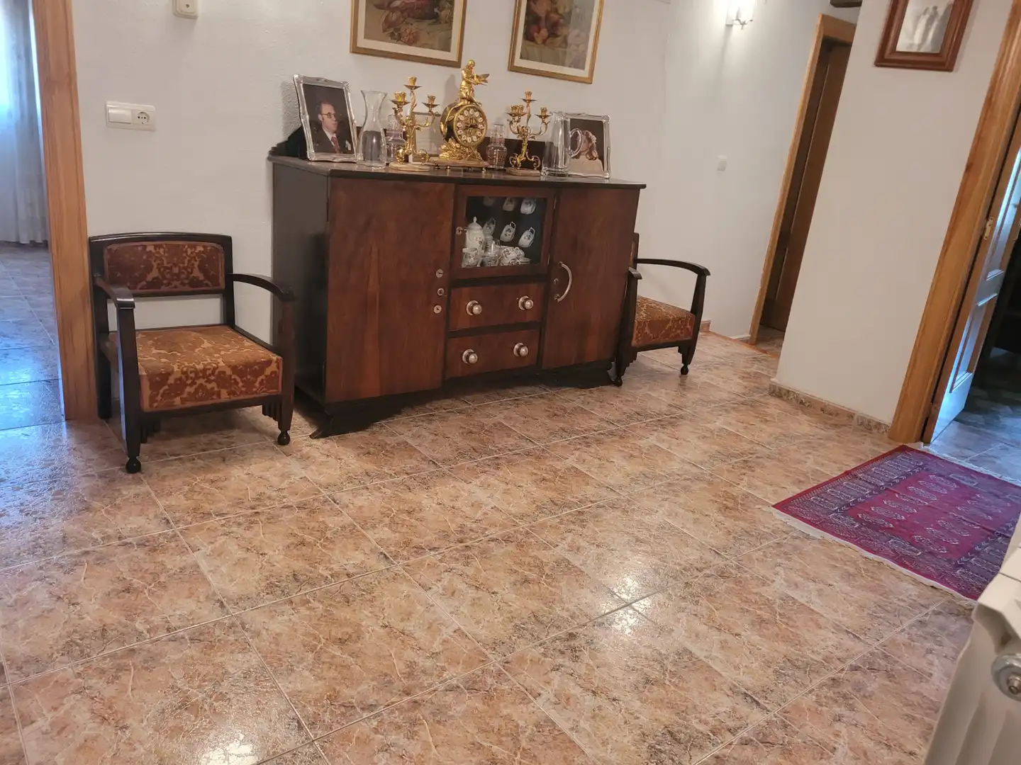 Sala de estar de Finca rústica en venta en Trévago con Calefacción, Terraza y Amueblado