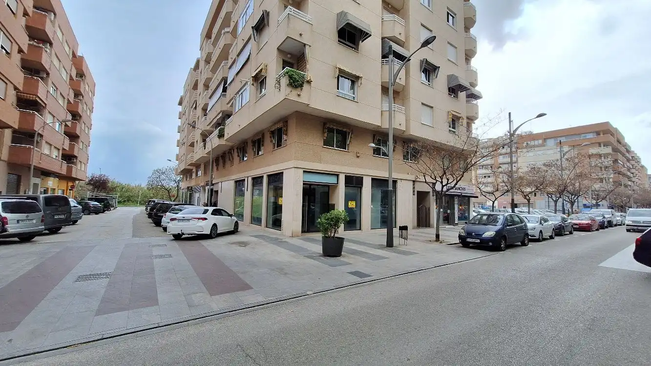 Vista exterior de Oficina en venta en Oliva con Aire acondicionado, Calefacción y Terraza