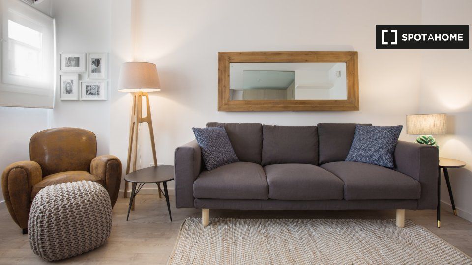 Sala d'estar de Pis de lloguer en  Barcelona Capital amb Aire condicionat, Calefacció i Moblat