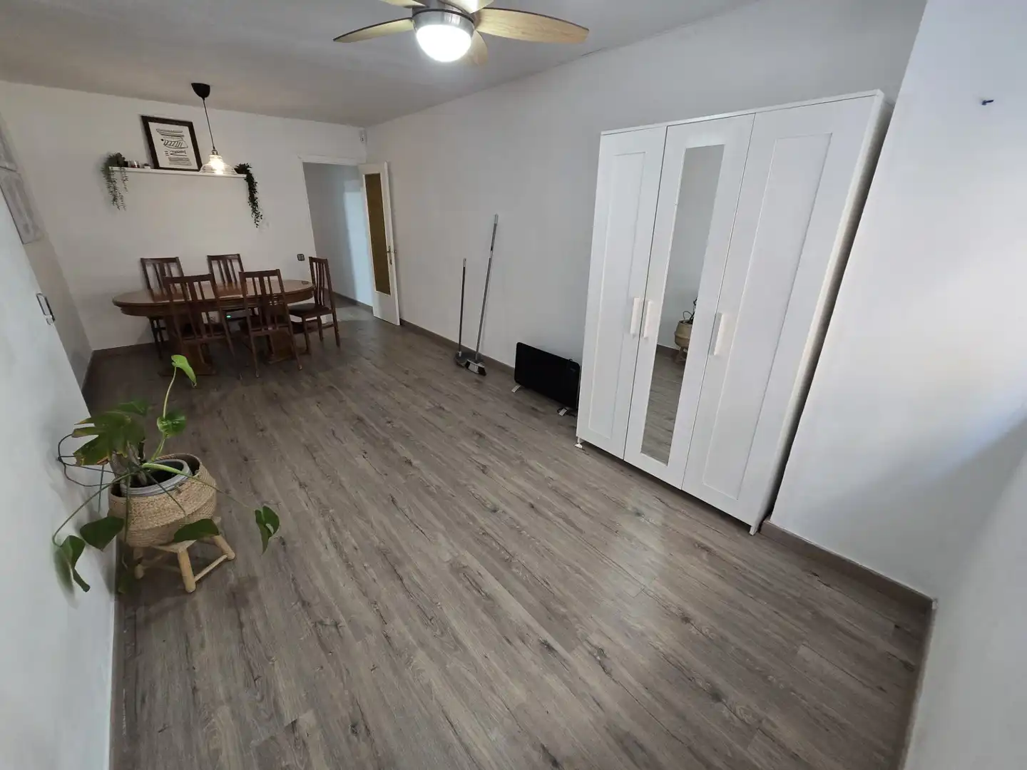 Piso en venta en Barcelona con Calefacción, Parquet y Horno
