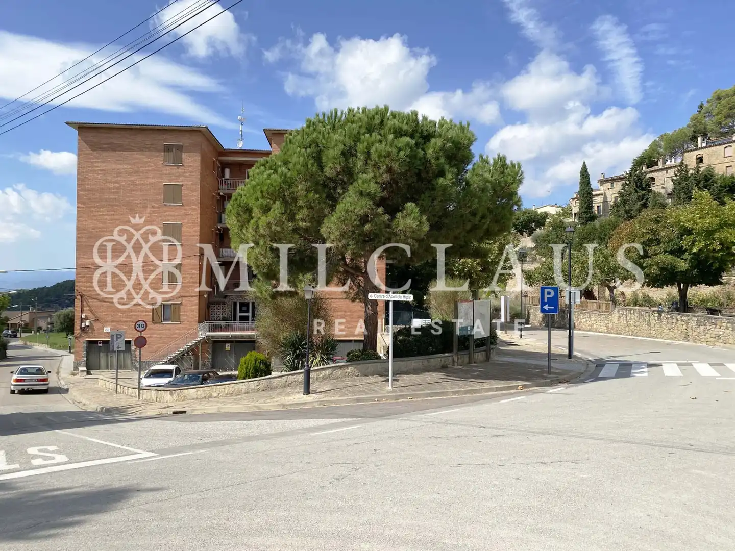 Exterior view of Flat for rent in Talamanca, Barcelona