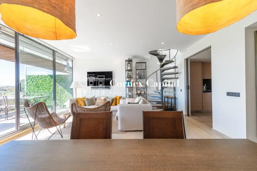 Sala de estar de Dúplex en venta en Gualta con Calefacción, Jardín privado y Terraza