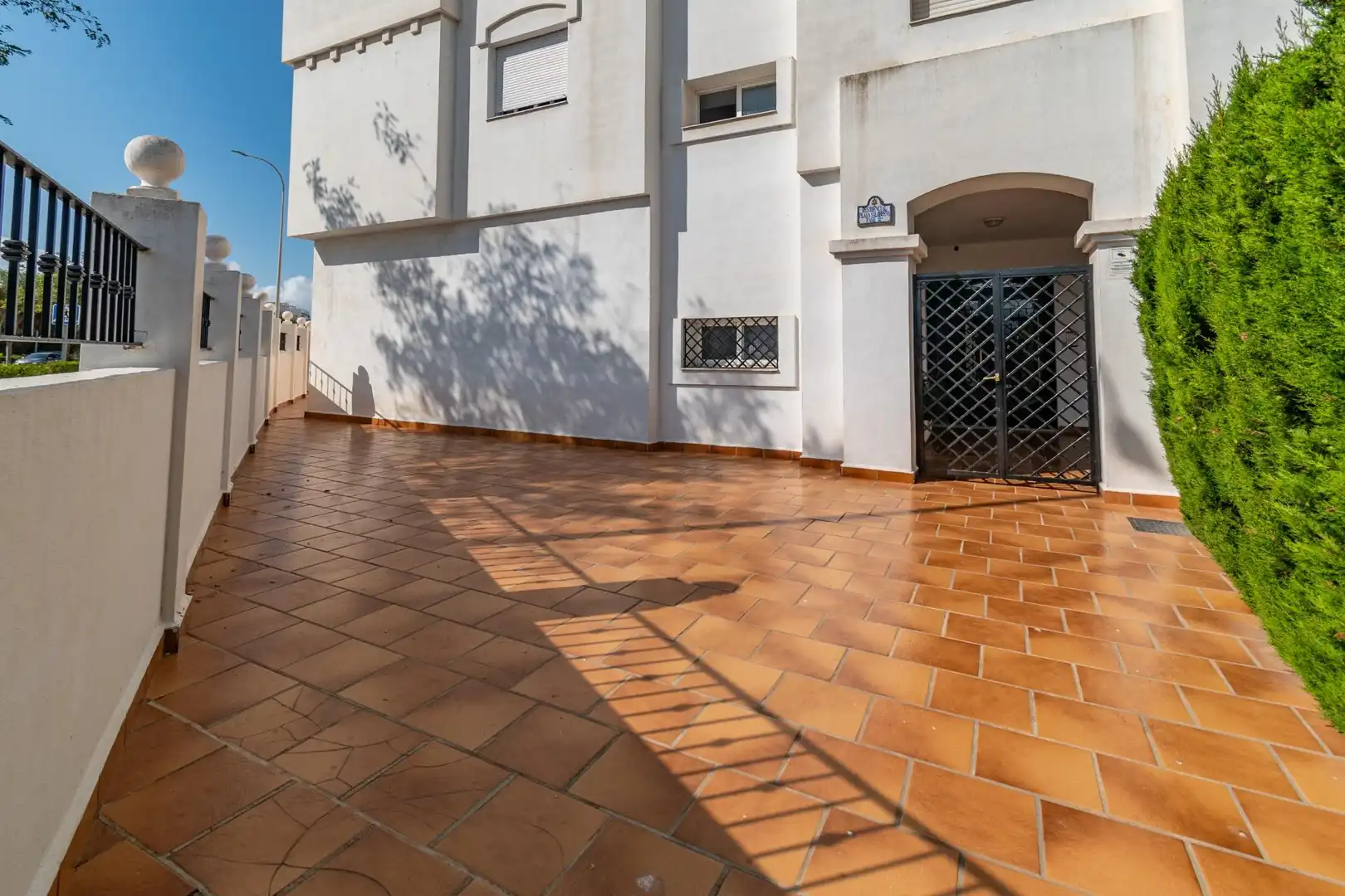 Exterior view of Flat for sale in Salobreña  with Private garden, Terrace and Furnished