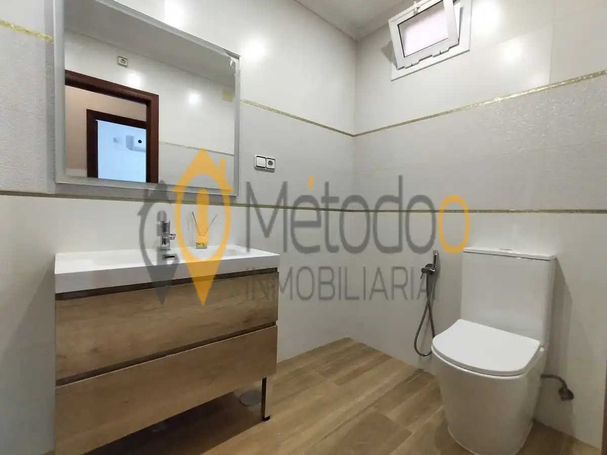 Bathroom of Detached homes for sale in Sevilla  with Air Conditioner, Heating and Terrace