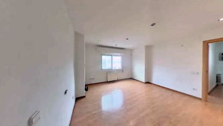Living room of Flat for sale in Cornellà de Llobregat