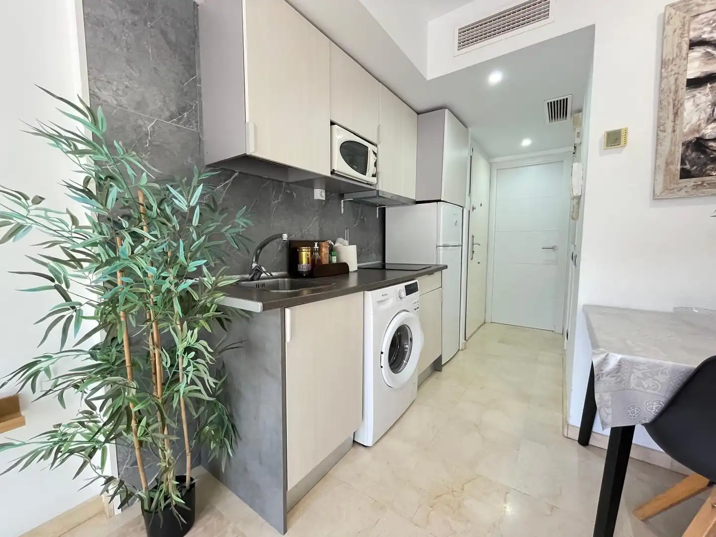 Cocina de Apartamento en venta en Benalmádena con Aire acondicionado, Calefacción y Terraza