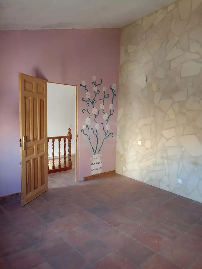 Casa adosada en venta en Lorca con Calefacción y Terraza
