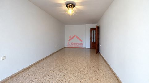 Tu oasis junto al mar en Algarrobo Costa! Gran terraza, sol todo el año y a un paso de la playa., imatge 4