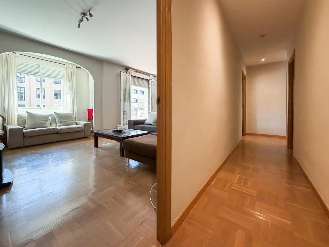 Piso en venta en Madrid con Calefacción, Parquet y Terraza