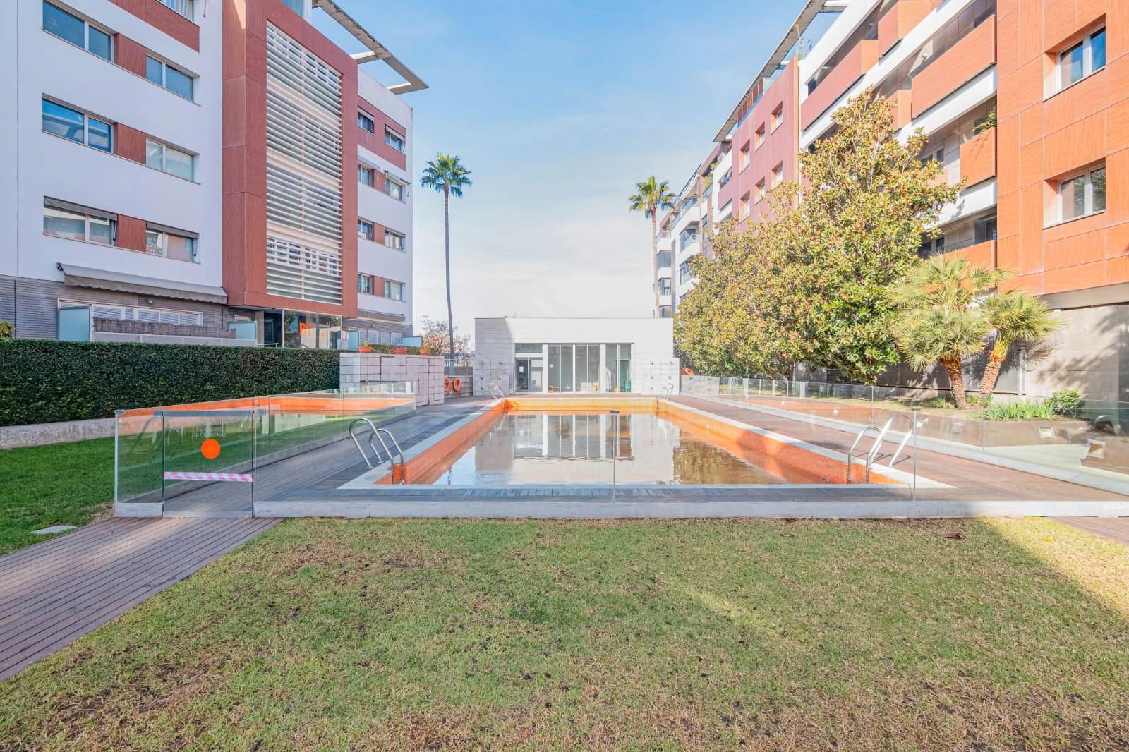 Schwimmbecken von Wohnung zum Verkauf in Armilla mit Klimaanlage, Heizung und Terrasse