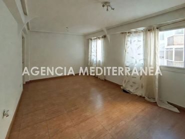 Piso con balcón en venta en Zona Concordia