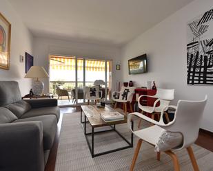 Living room of Apartment for sale in Sant Feliu de Guíxols  with Air Conditioner, Terrace and Balcony