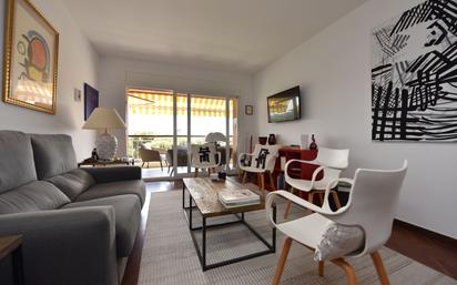 Living room of Apartment for sale in Sant Feliu de Guíxols  with Air Conditioner, Terrace and Balcony