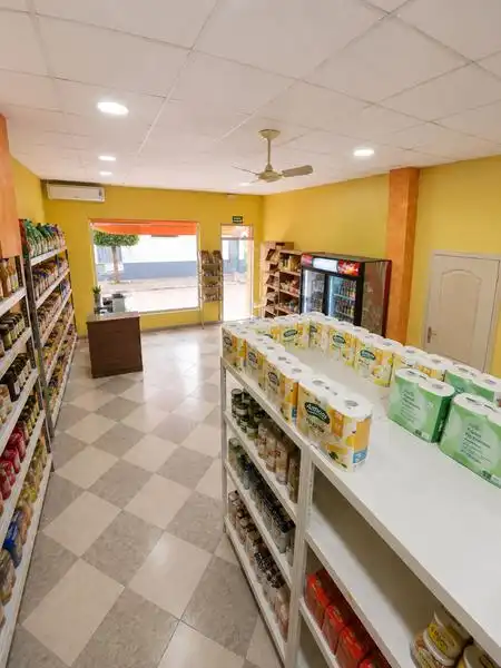 Local comercial en venda a Estepona Pueblo, imagen 2