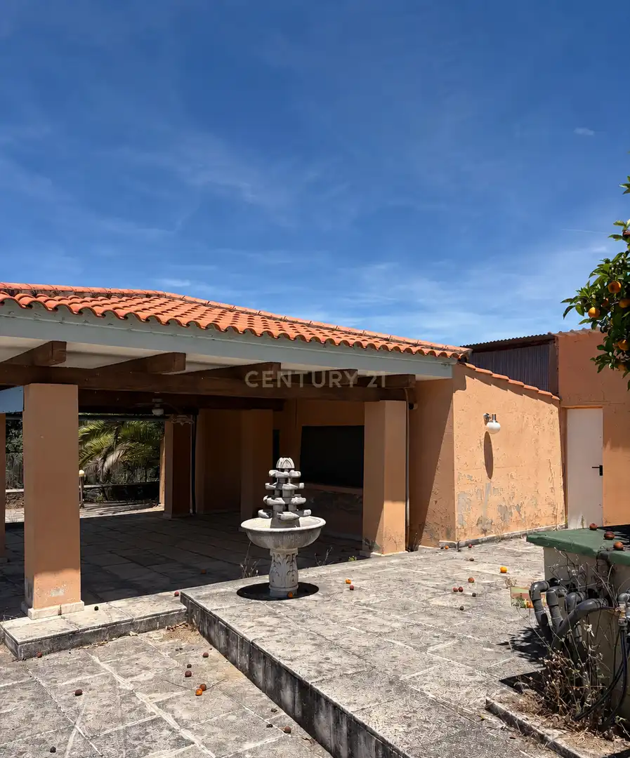 Vista exterior de Casa o xalet en venda en Trujillo amb Aire condicionat, Jardí privat i Traster