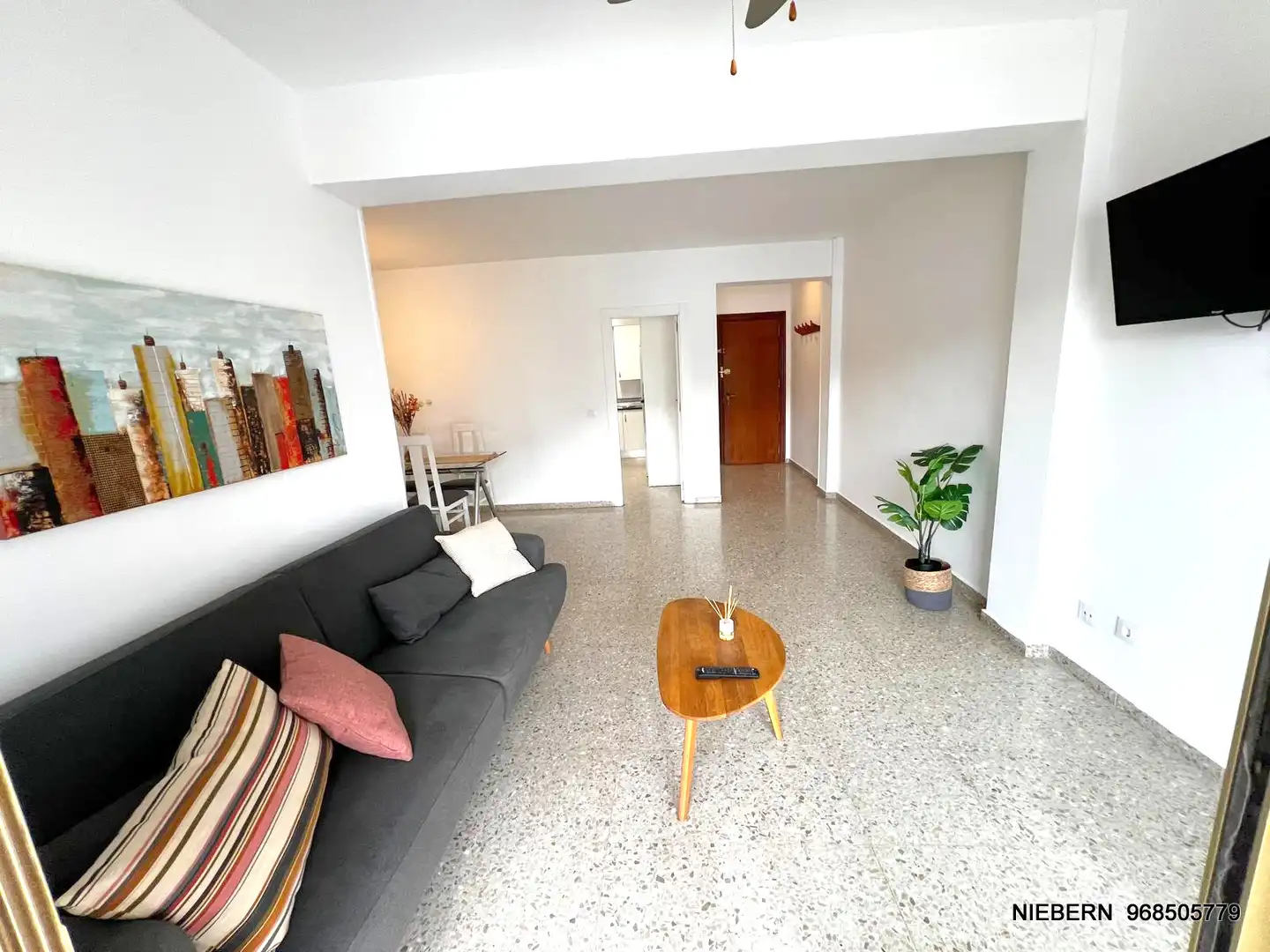 Flat for rent in Paseo Alfonso XIII, 46, Casco Antiguo