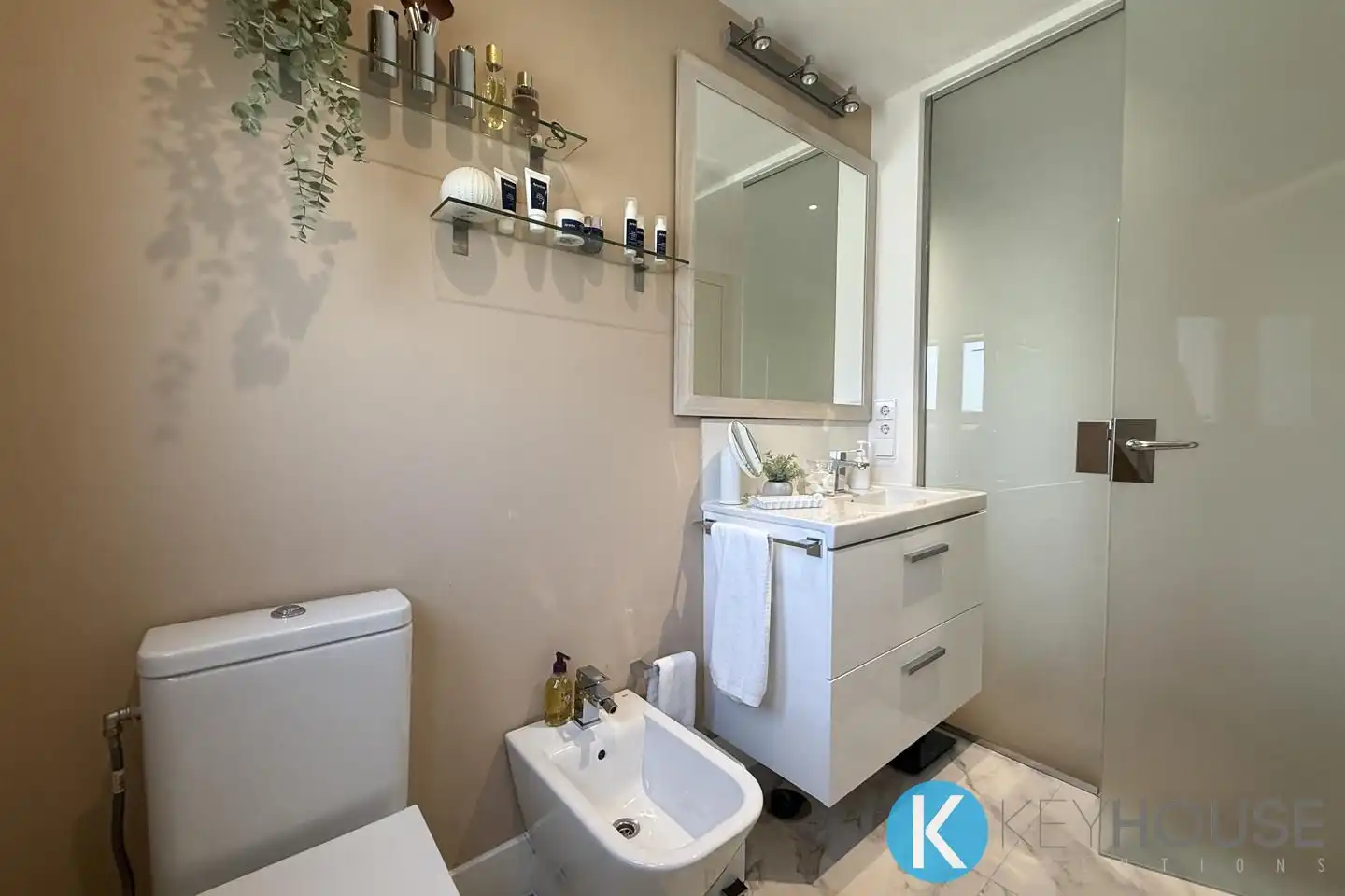 Flat with pool for sale in Calle de José Rodríguez Pinilla, imagen 26