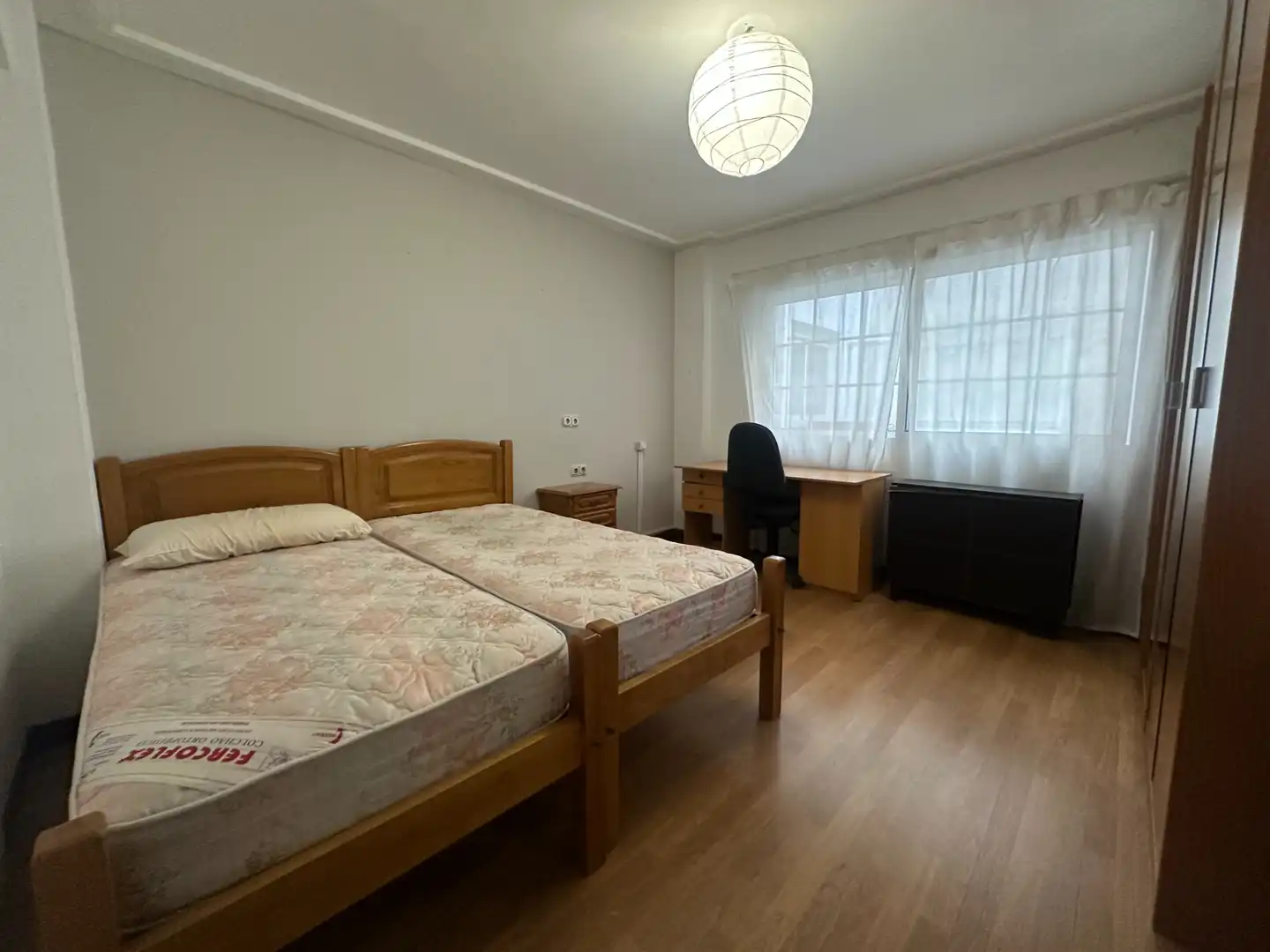 Wohnung zur Miete in Rúa da República de El Salvador, Ensanche - Sar